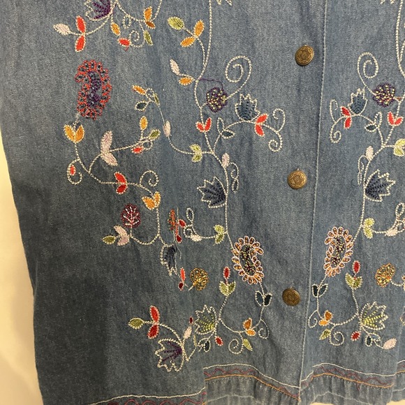 Women's Embroidered Denim Cortagecore Long Sleeve Shirt Floral Boho Y2K Chambray - Picture 11 of 13